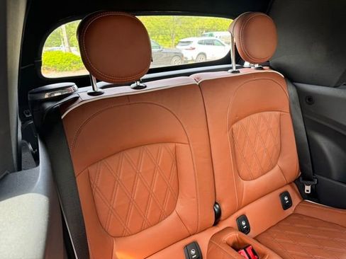 Certified 2024 MINI Cooper S w/ Signature Upholstery Package FWD image 29