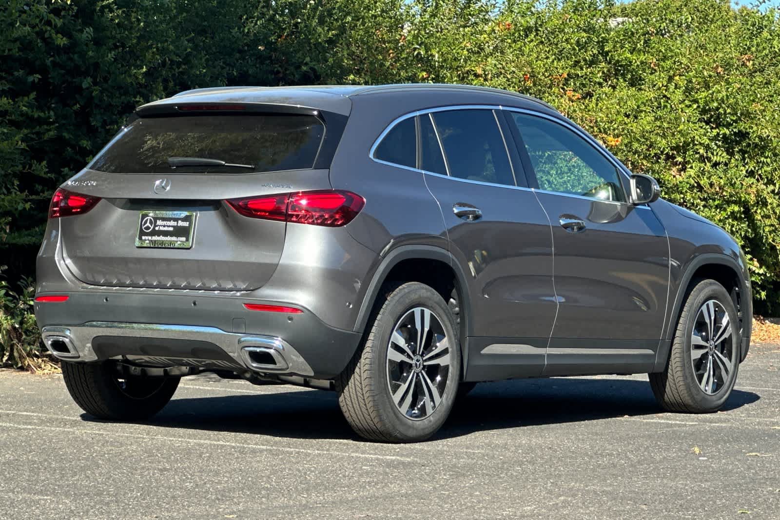 New 2026 Mercedes-Benz GLA 250 4MATIC image 3