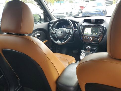 Used 2015 Kia Soul ! w/ Sun & Sound Package image 13