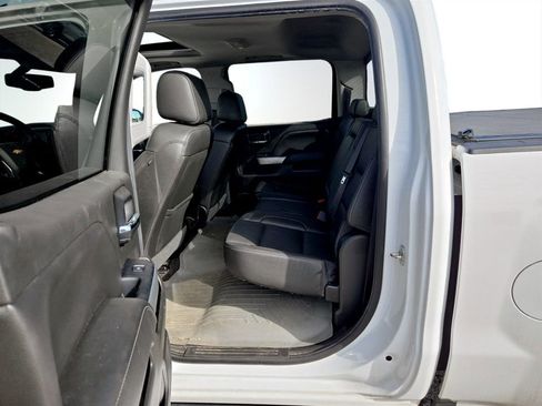 Used 2018 Chevrolet Silverado 1500 LTZ Z71 w/ Redline Edition image 28