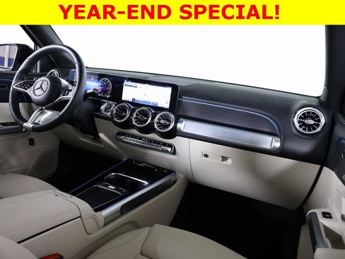 Certified 2025 Mercedes-Benz GLB 250 4MATIC image 46