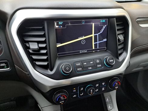 Used 2019 GMC Acadia SLT image 28