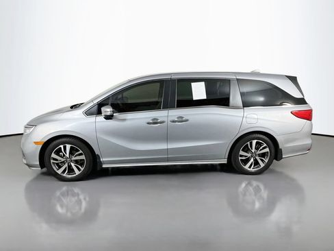Used 2023 Honda Odyssey Touring image 5