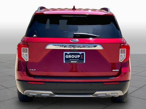 Used 2020 Ford Explorer XLT w/ Equipment Group 202A RWD image 5