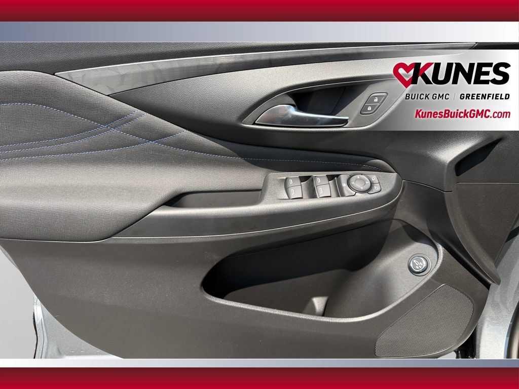 New 2026 Buick Envista Sport Touring w/ Convenience I Package FWD image 20