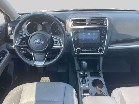 Used 2019 Subaru Outback 2.5i Limited AWD/4WD image 13