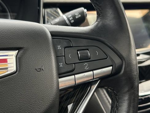Certified 2023 Cadillac XT6 Premium Luxury FWD image 37