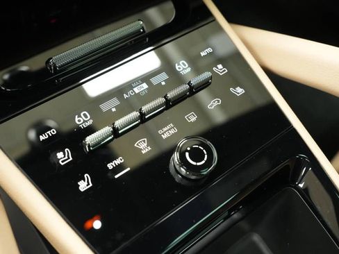 New 2026 Porsche Cayenne image 23