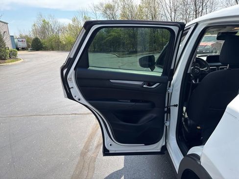 Used 2019 MAZDA CX-5 Sport image 30