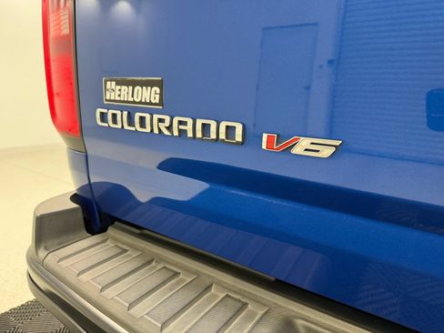 Used 2018 Chevrolet Colorado ZR2 AWD/4WD image 8