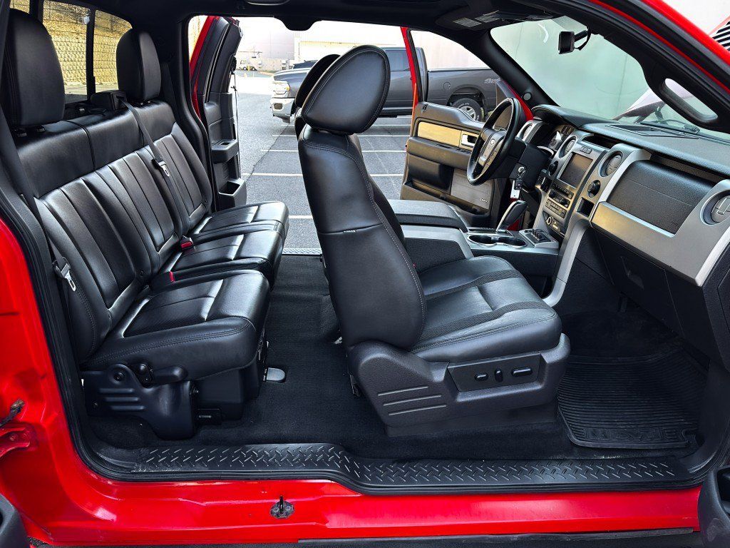 Used 2010 Ford F150 Raptor AWD/4WD image 27