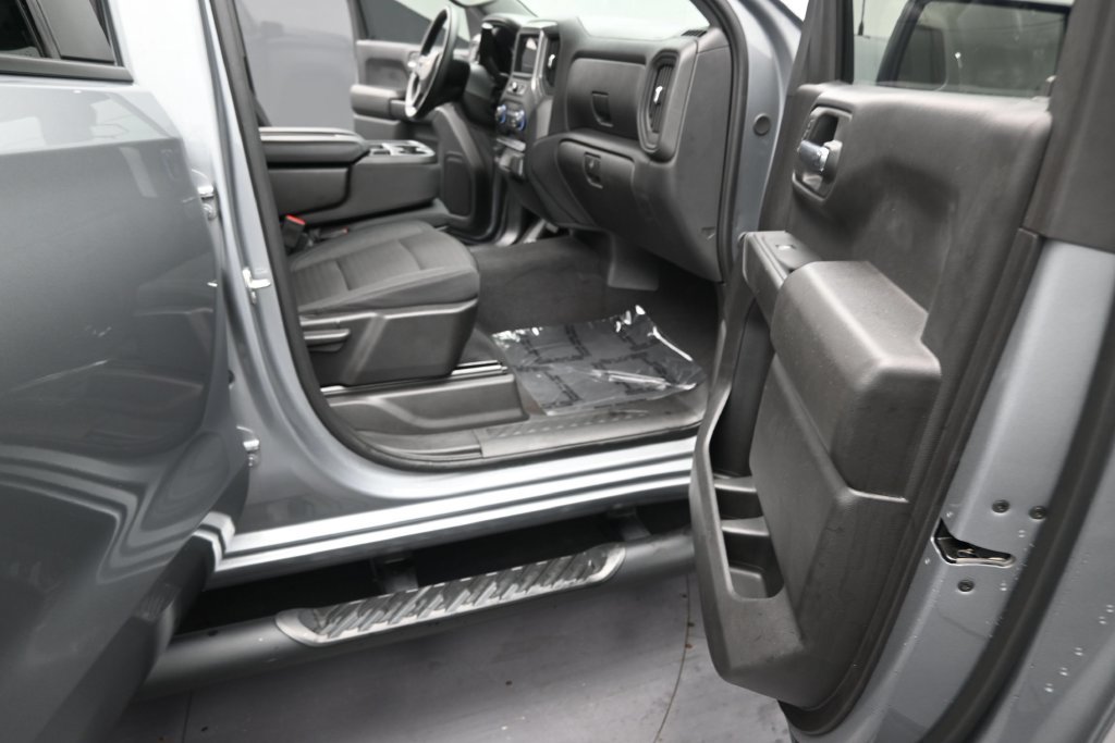 Used 2024 Chevrolet Silverado 1500 Custom w/ Turbomax Blackout Package RWD image 21