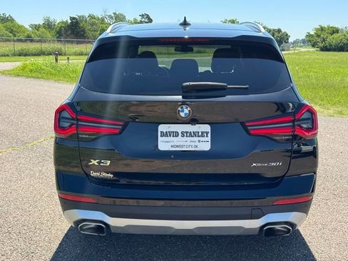 Used 2023 BMW X3 xDrive30i w/ Convenience Package AWD/4WD image 5