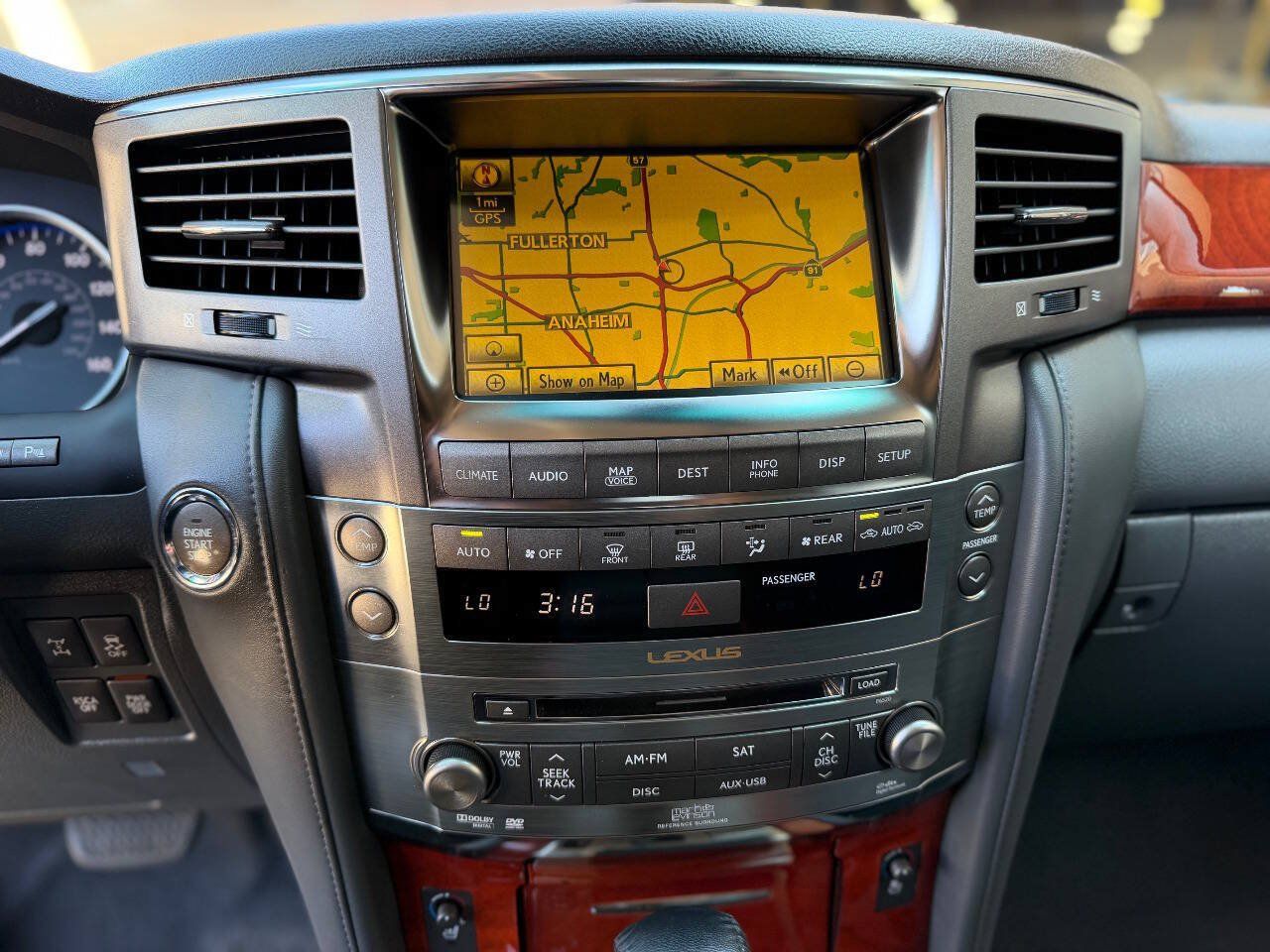 Used 2010 Lexus LX 570 4WD w/ Preferred Accessory Package image 24