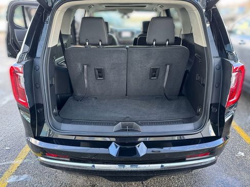 Certified 2023 GMC Acadia Denali w/ Trailering Package image 21