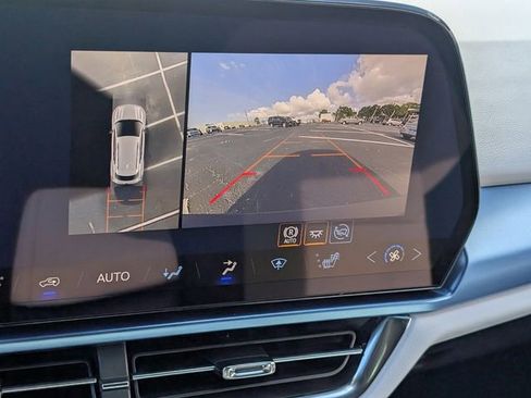 New 2026 Chevrolet Equinox EV LT AWD/4WD image 10