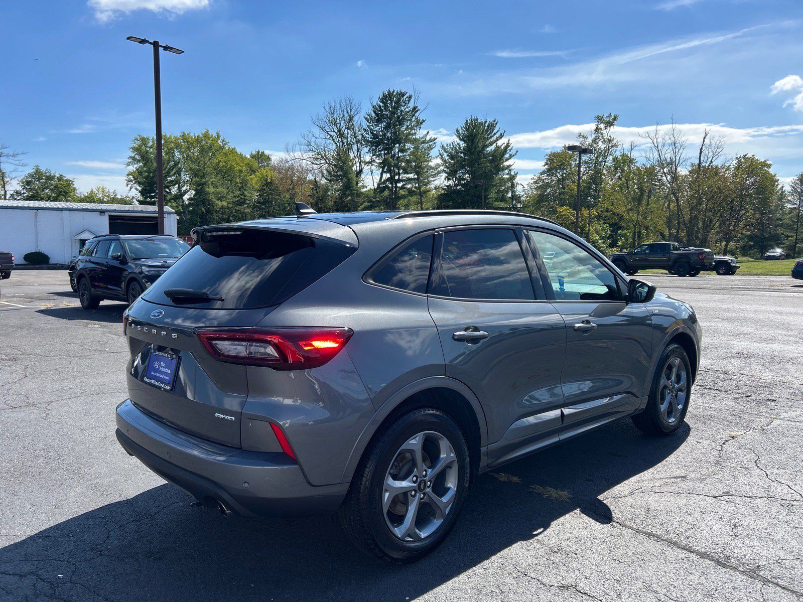 Used 2023 Ford Escape ST-Line AWD/4WD image 16
