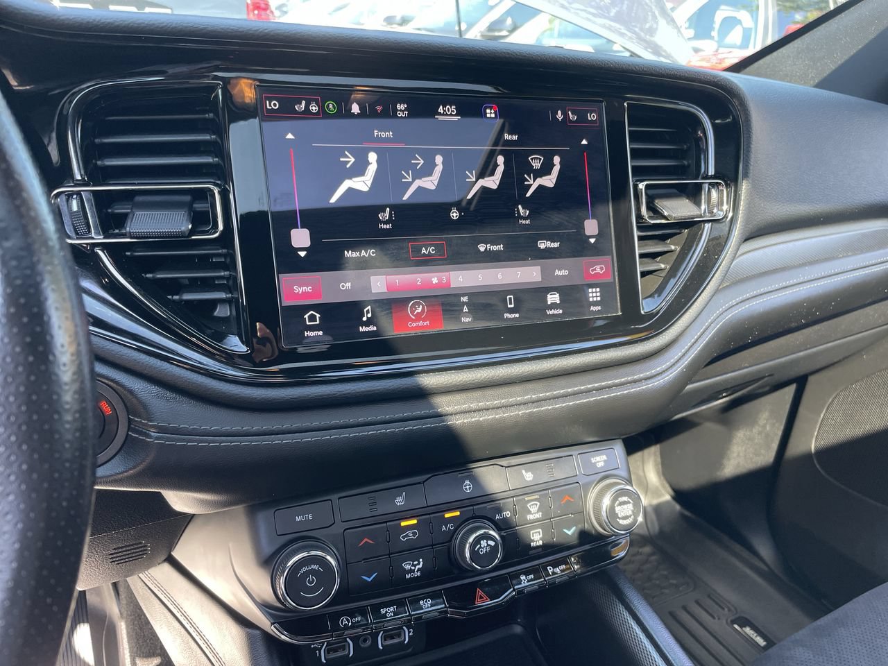 Used 2021 Dodge Durango GT AWD/4WD image 35