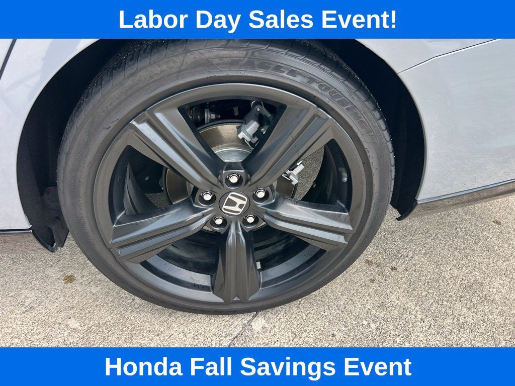 Used 2024 Honda Accord Sport image 5