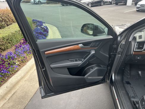 Used 2023 Audi Q5 2.0T Premium Plus w/ Premium Plus Package image 14