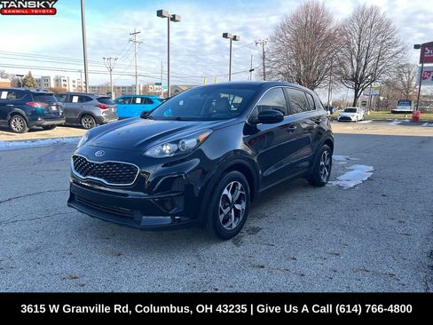 Used 2020 Kia Sportage LX image 1