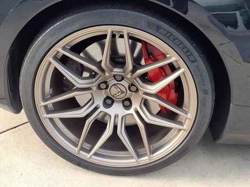 Used 2023 Chevrolet Corvette Z06 image 6