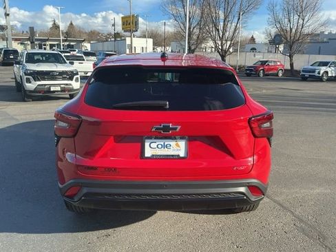 New 2026 Chevrolet Trax RS image 5