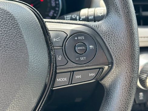 Used 2020 Toyota RAV4 XLE w/ Convenience Package AWD/4WD image 21
