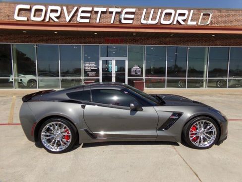 Used 2016 Chevrolet Corvette Z06 w/ 3LZ Preferred Equipment Group RWD image 5