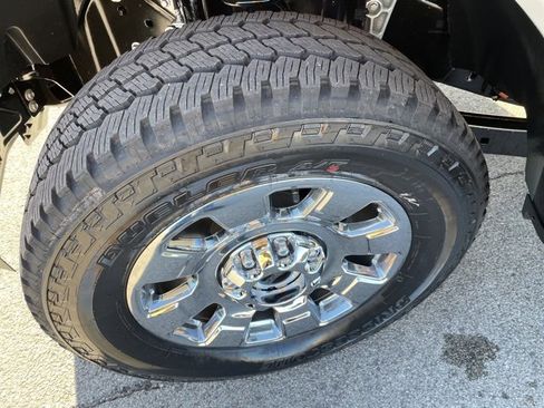 New 2026 Ford F250 Lariat image 21