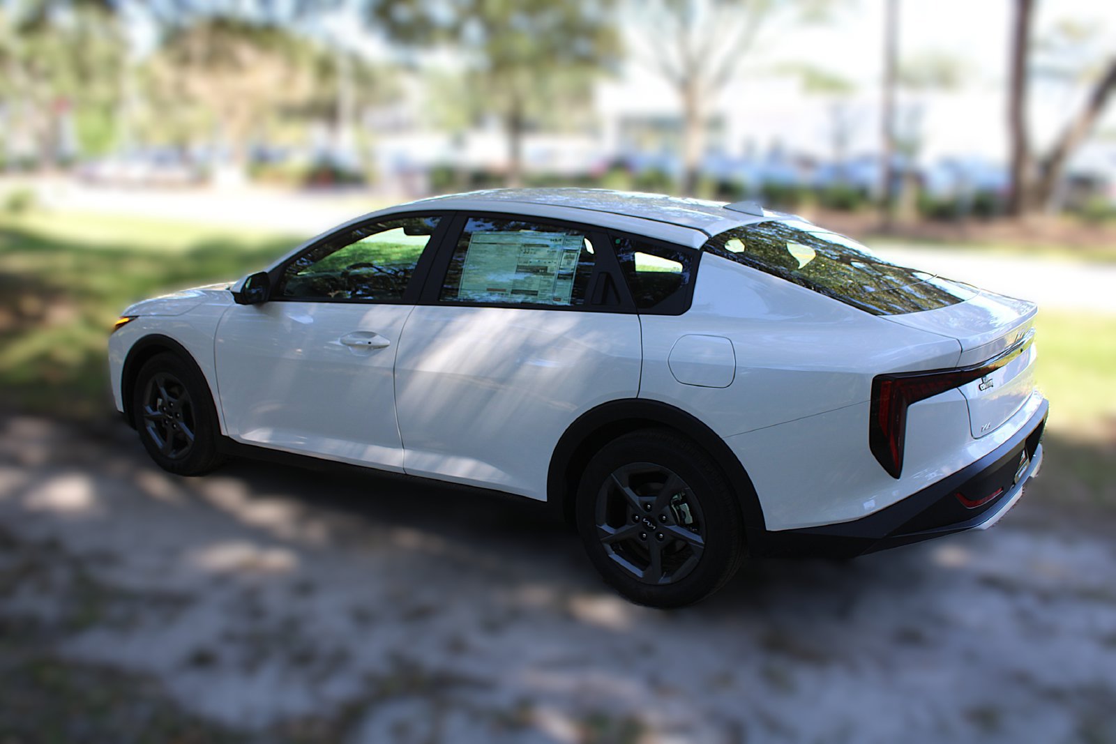 New 2026 Kia K4 FWD image 12