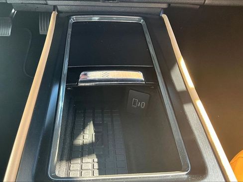 Certified 2023 Lincoln Corsair Reserve w/ Equipment Group 202A image 33