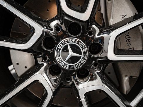 Used 2023 Mercedes-Benz C 300 4MATIC Cabriolet image 9