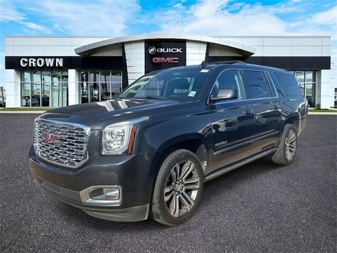 Used 2020 GMC Yukon XL Denali w/ Denali Ultimate Package image 1
