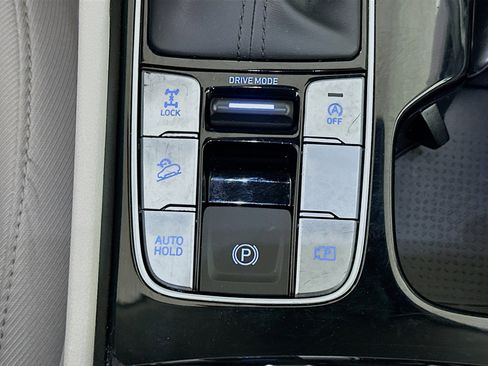 Used 2025 Hyundai Tucson SEL image 25