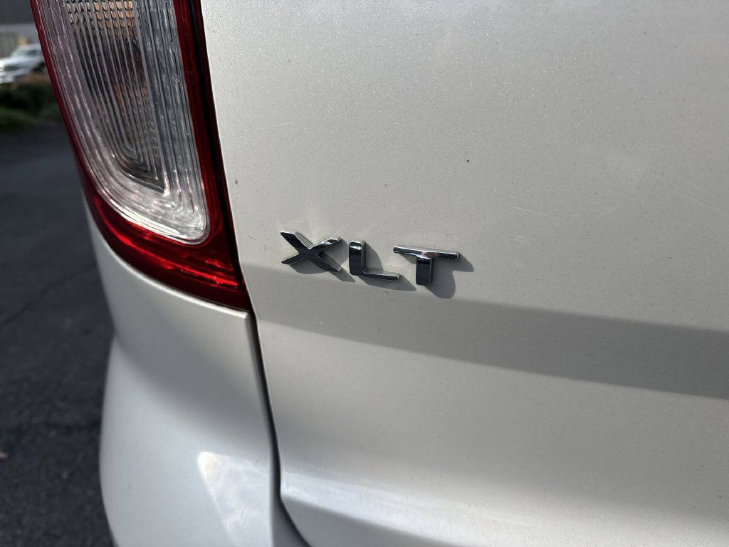 Used 2014 Ford Explorer XLT AWD/4WD image 7