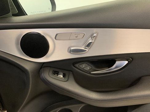 Used 2019 Mercedes-Benz GLC 300 4MATIC image 49