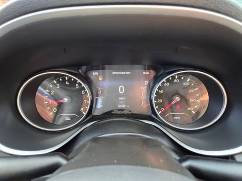 Used 2019 Jeep Compass Limited AWD/4WD image 30