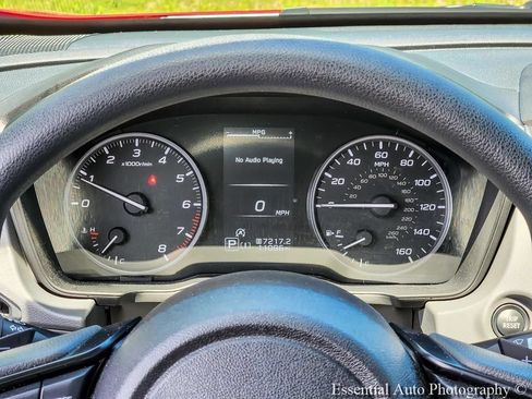 Used 2024 Subaru Crosstrek 2.0i Premium w/ Crosstrek Mirror Package AWD/4WD image 15