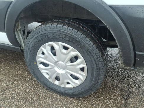 Used 2024 Ford Transit 350 XLT image 8