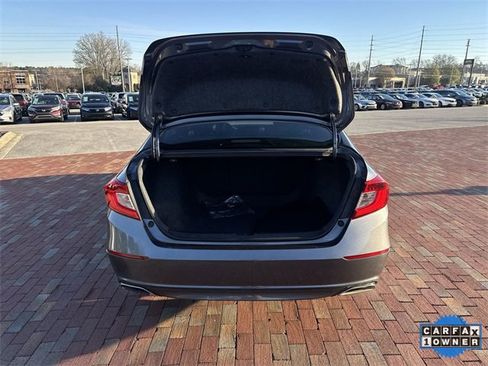 Used 2018 Honda Accord Sport image 29