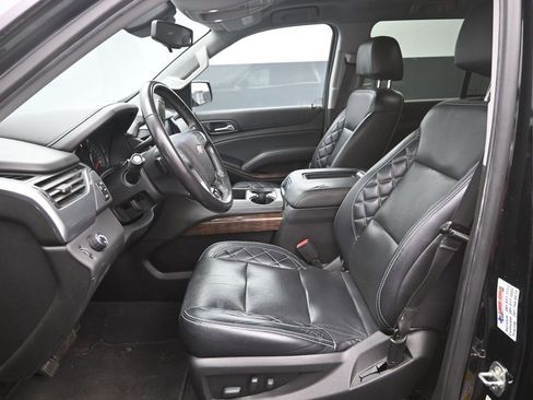 Used 2020 Chevrolet Tahoe LS w/ Enhanced Driver Alert Package image 18