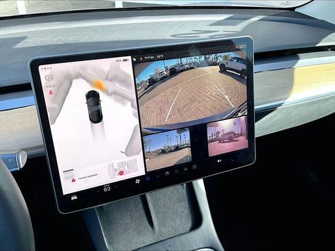 Used 2022 Tesla Model 3 Long Range image 21