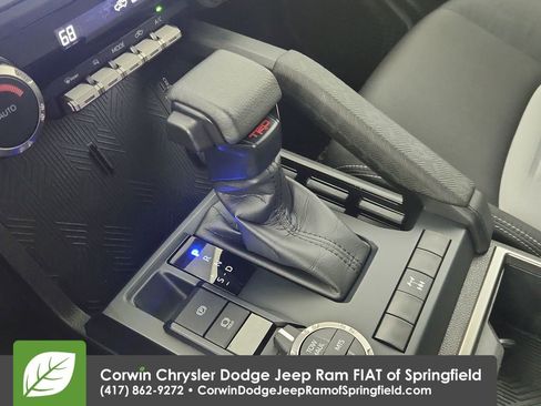 Used 2025 Toyota Tacoma TRD Off-Road image 27