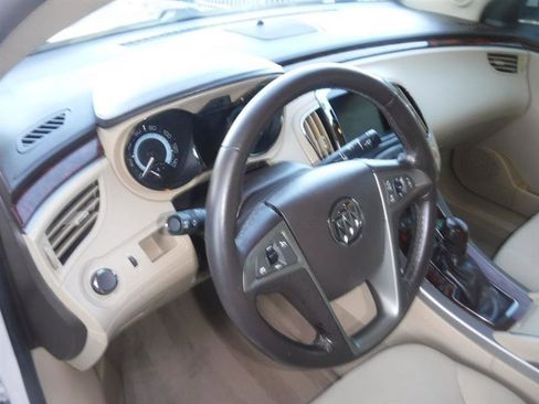 Used 2012 Buick LaCrosse Convenience image 28