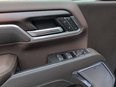 New 2026 GMC Sierra 2500 Denali w/ Denali Reserve Package image 12