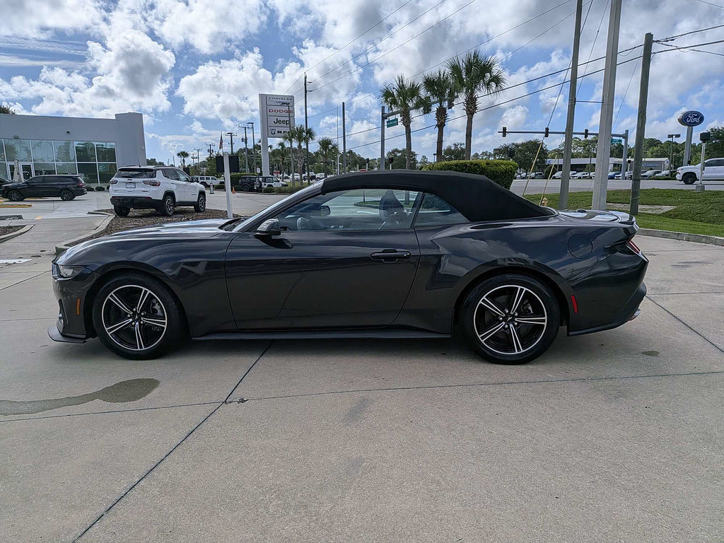 Used 2024 Ford Mustang Premium RWD image 6