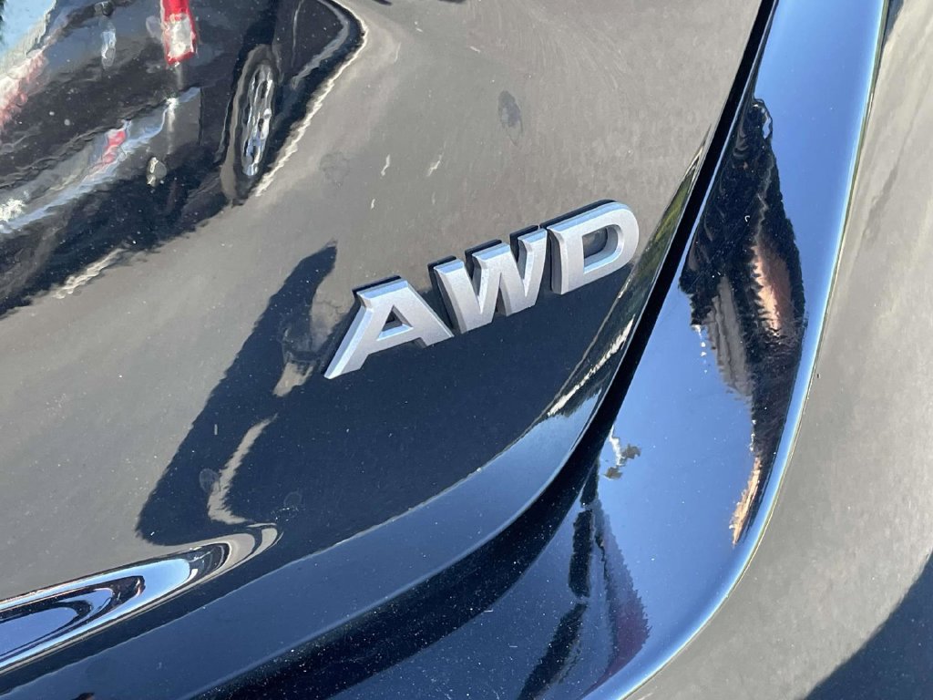 Used 2025 Nissan Altima 2.5 SV AWD/4WD image 17