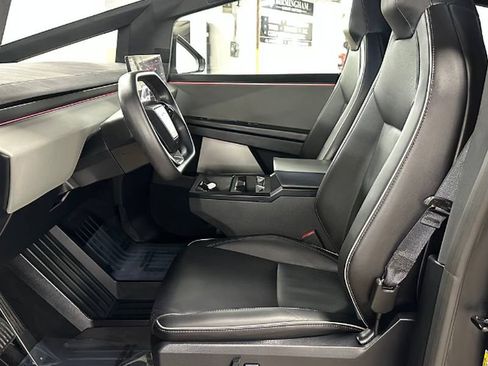 Used 2024 Tesla Cybertruck Cyberbeast image 4