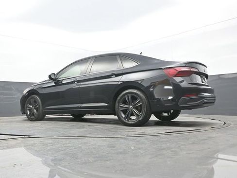 Used 2022 Volkswagen Jetta SE image 57